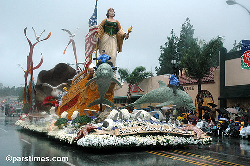 City of Newport Beach Float - Rose Parade, Pasadena (January 2, 2006) - by QH