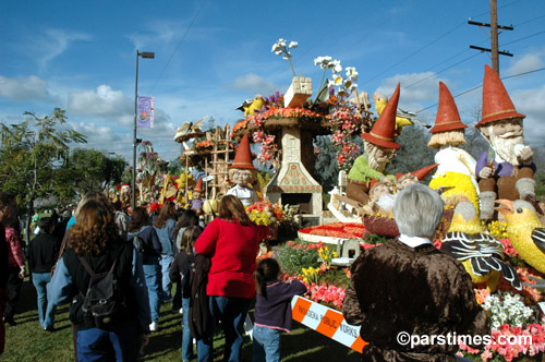 Subway Restaurant's 'Fresh Magic' Float (Fantasy Trophy Winner) - Pasadena (January 3, 2006)  - by QH