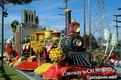 City of Ontario's Float - Pasadena (January 3, 2006)  - by QH