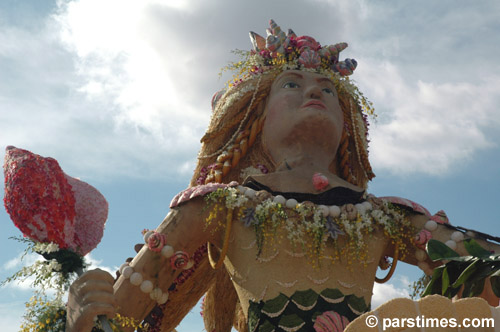 Close up of the Pacific Fantasy float - Pasadena (January 3, 2006)  - by QH