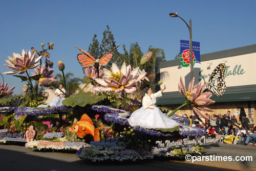 China Airlines Float: Natural Beauty of Taiwan - Pasadena (January 1, 2007) - by QH