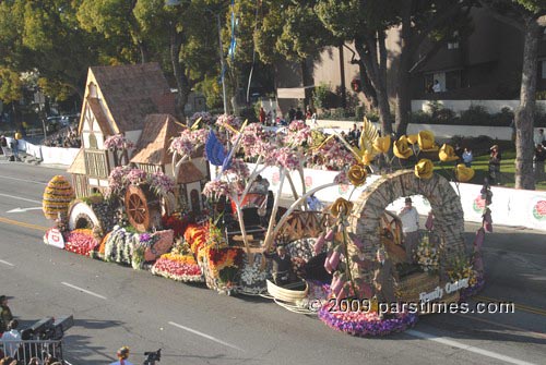 Farmers Insurance Group - Family Outing (January 1, 2009)- by QH