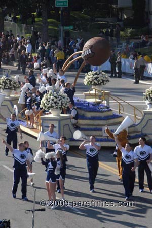 Penn State Cheerleaders (January 1, 2009)- by QH