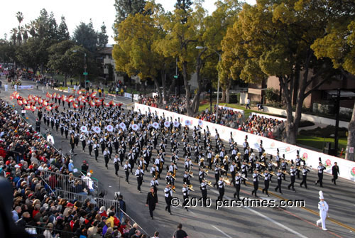 The El Dorado Marching Band and Colorguard - Pasadena (January 1, 2010) - by QH