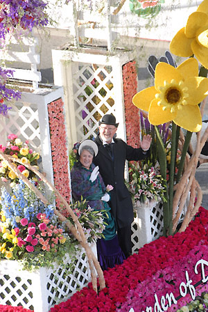 Garden of Dreams Float - Pasadena (January 1, 2010) - by QH