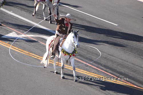 The Martinez Family Rider - Pasadena (January 1, 2011) - by QH