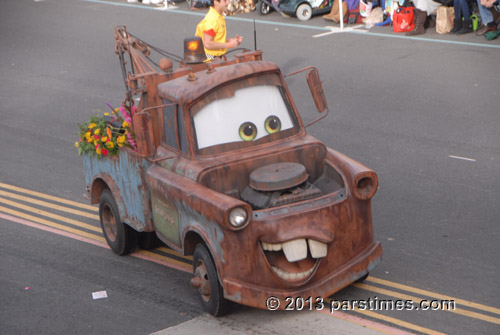 Disneyland Resort float car - Pasadena (January 1, 2013) - by QH