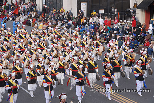 PAVA World Korean Traditional Marching Band - Pasadena (January 1, 2013) - by QH