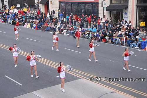 The University of Wisconsin Cheerleaders - Pasadena (January 1, 2013) - by QH