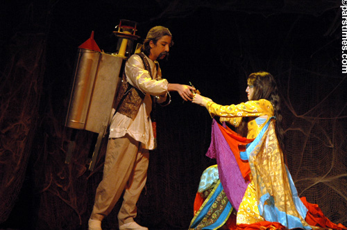 Neema Madavi (Kerme Shahtab) & Nilufar Taeed (Shaparak Khanoom) - Santa Monica - by QH