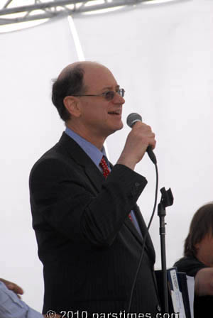 U.S. Congressman Brad Sherman (April 4, 2010) - by QH