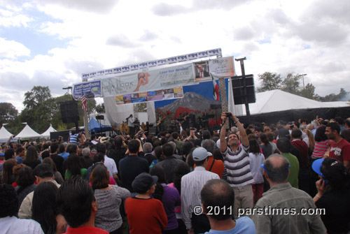 Sizdah Bedar, Balboa Park, Van Nuys - (April 3, 2011) - by QH