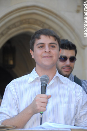 Combiz Abdolrahimi of Iranian Student Organization (November 16, 2006) - by QH