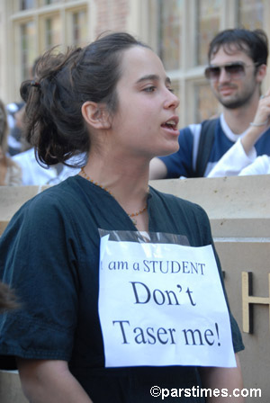 UCLA Students protest taser incident(November 16, 2006) - by QH