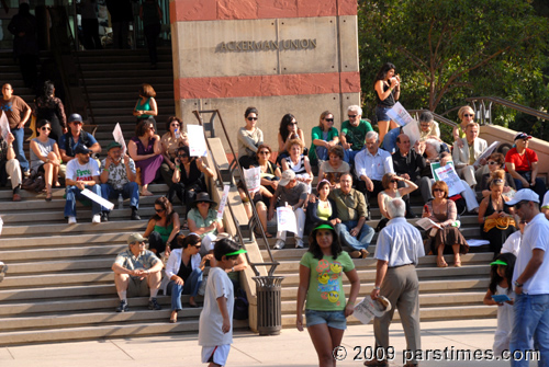 Solidarity with the people of Iran - UCLA (July 25, 2009) by QH