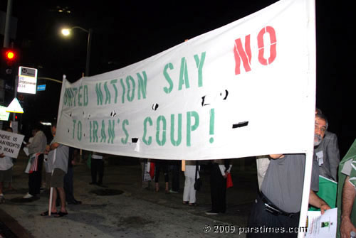 Peaceful Iranian demonstration in Westwood (September 24, 2009 - by QH