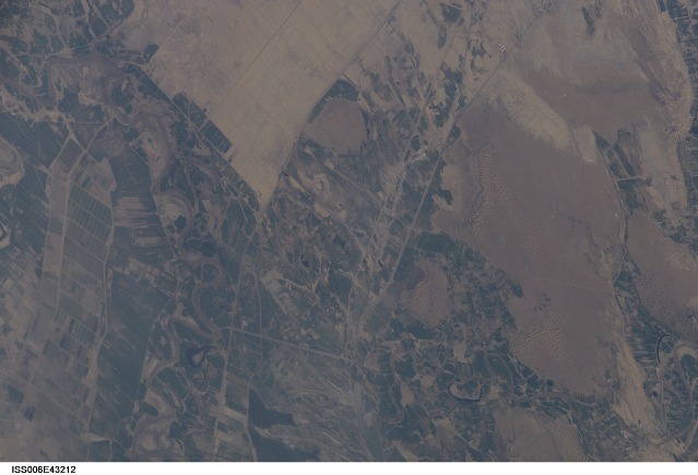 Dez River Hamidiyeh - April 2, 2003 (NASA)