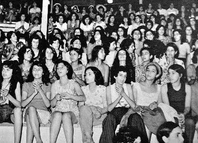 Women in Aryamehr Stadium