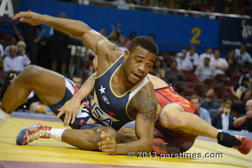 Jordan Burroughs (USA) vs Saba Khubetzhty (Russia) - LA Sports Arena (May 19, 2013) - by QH