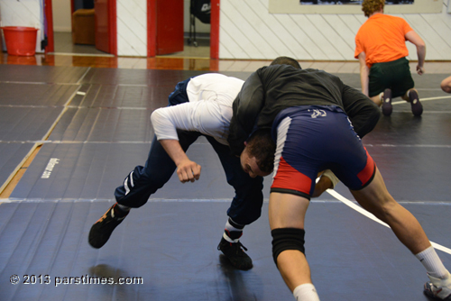 US Wrestling team  praticing  (May 17, 2013) - by QH